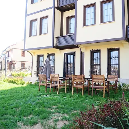 Apartment Mavi Halic *